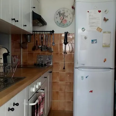 Apartment T2 Climatise, Avec Jardins Et Parking Prive *